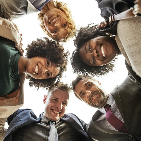 Uncover the best expats forums for a smooth move to portugal